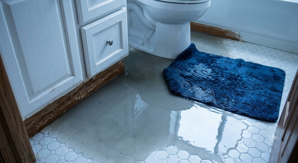Bathroom water overflow cleanup in Oakley Ohio